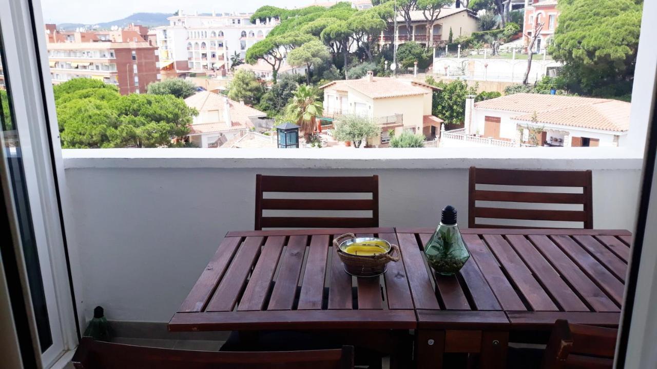 One Bedroom Flat in Fenals Lloret de Mar for 4 People Eksteriør billede