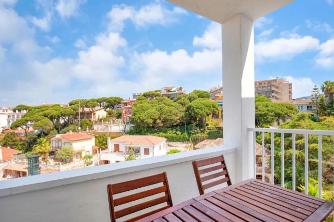 One Bedroom Flat in Fenals Lloret de Mar for 4 People Eksteriør billede