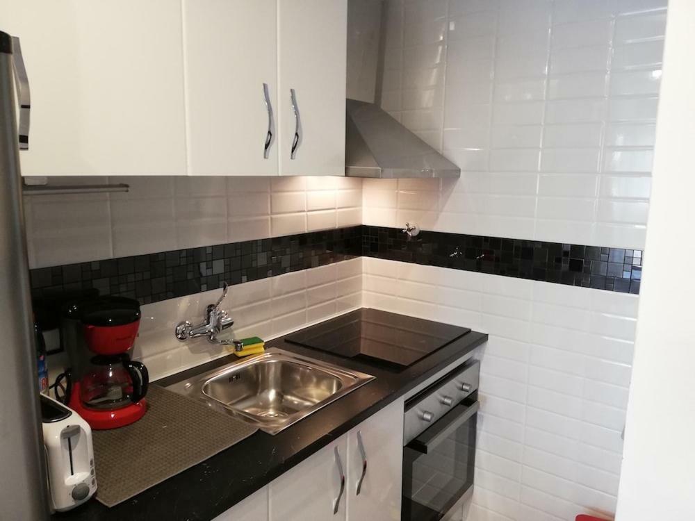 One Bedroom Flat in Fenals Lloret de Mar for 4 People Eksteriør billede